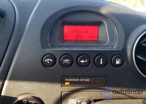 2007 Pontiac Grand Prix z USA, uszkodzony, nr VIN 2G2WP552371226145